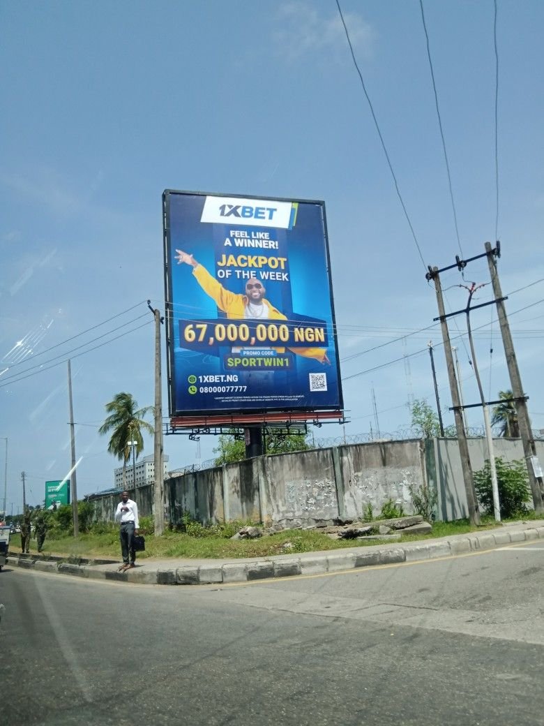 0b001fbac990e7089125291433a46d15