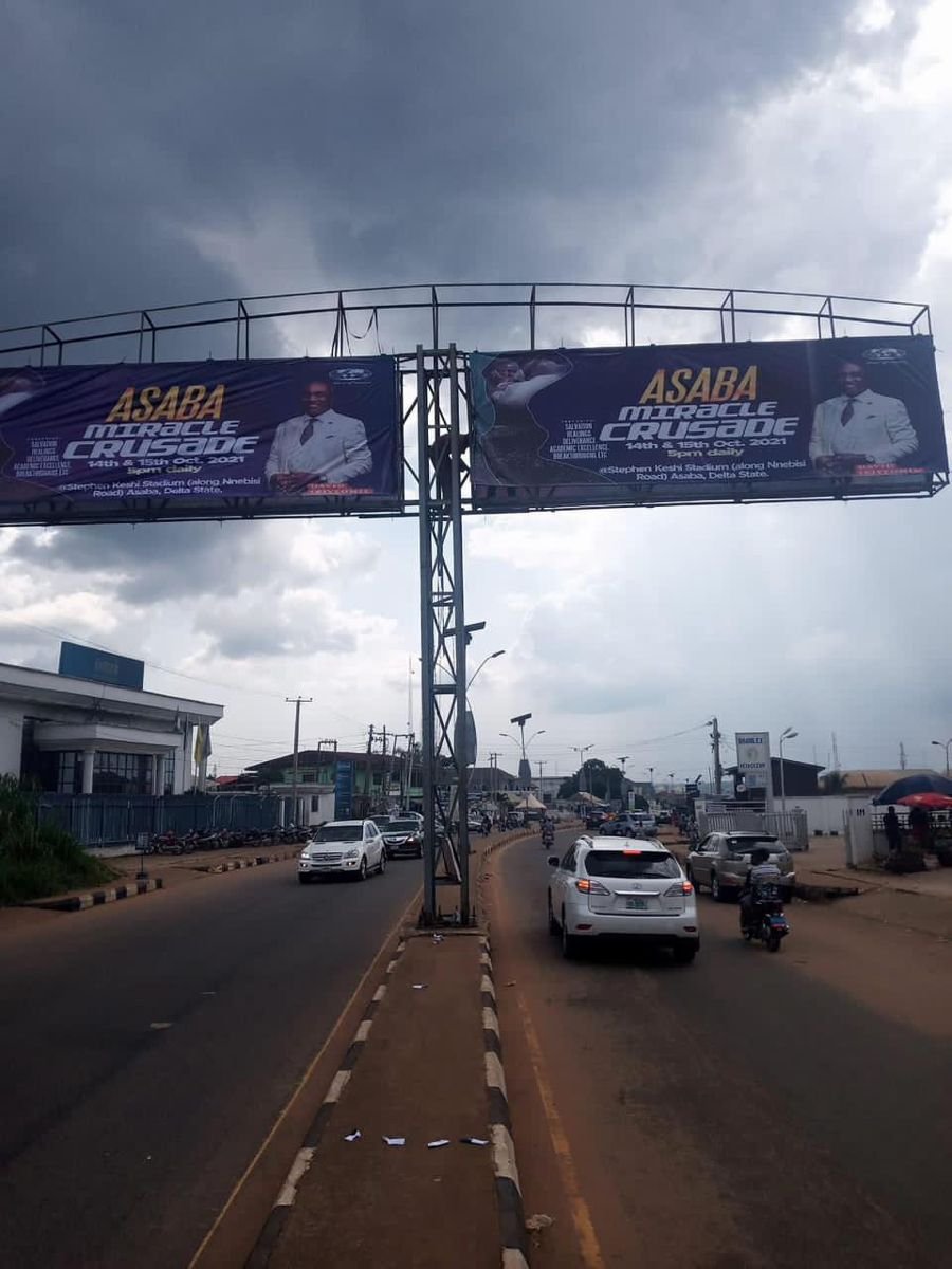 2ee994589767144a3d7f66b5161c1504